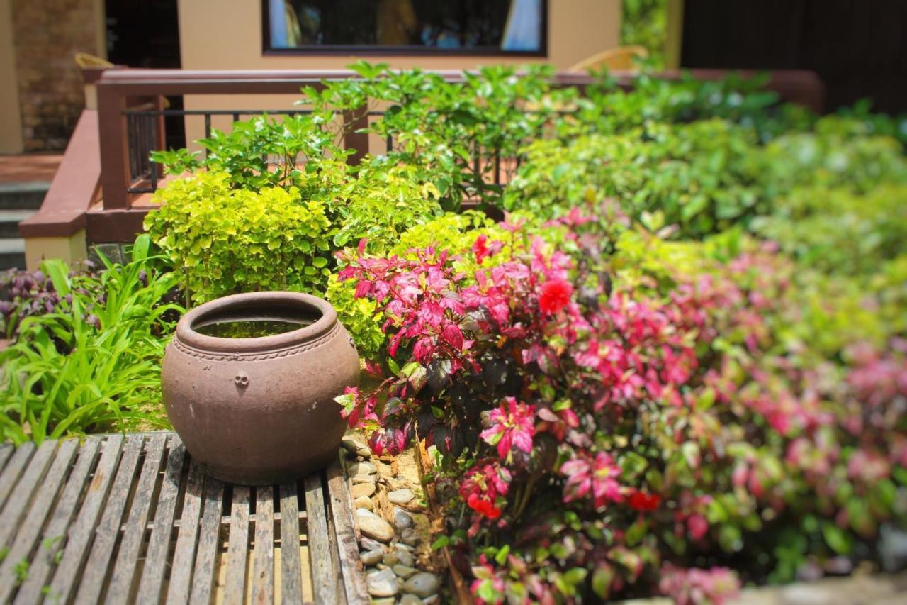 Thanh Tam Resort Lang Co Luaran gambar